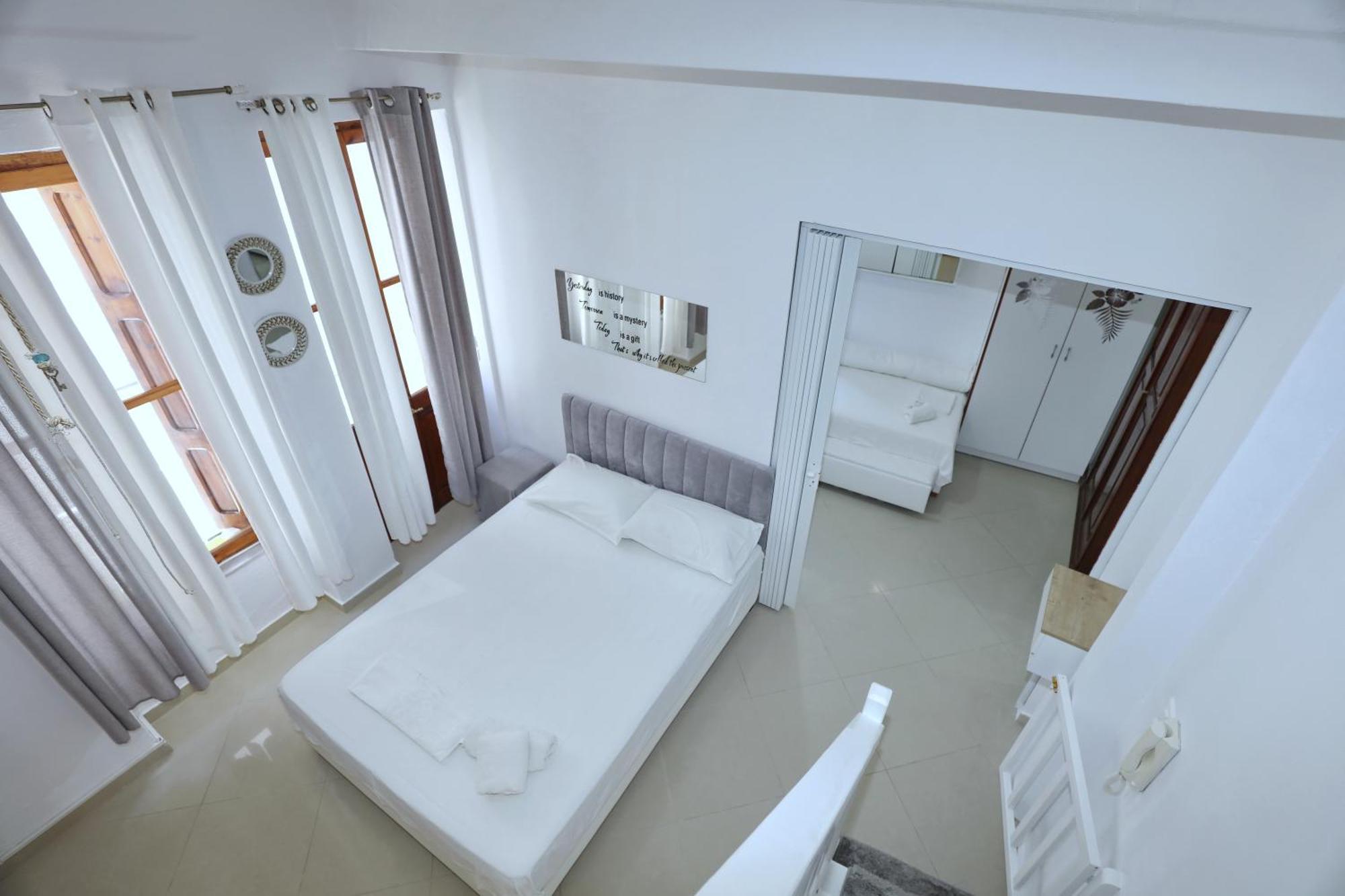 Seminas House Villa สโกเปลอสทาวน์ ภายนอก รูปภาพ