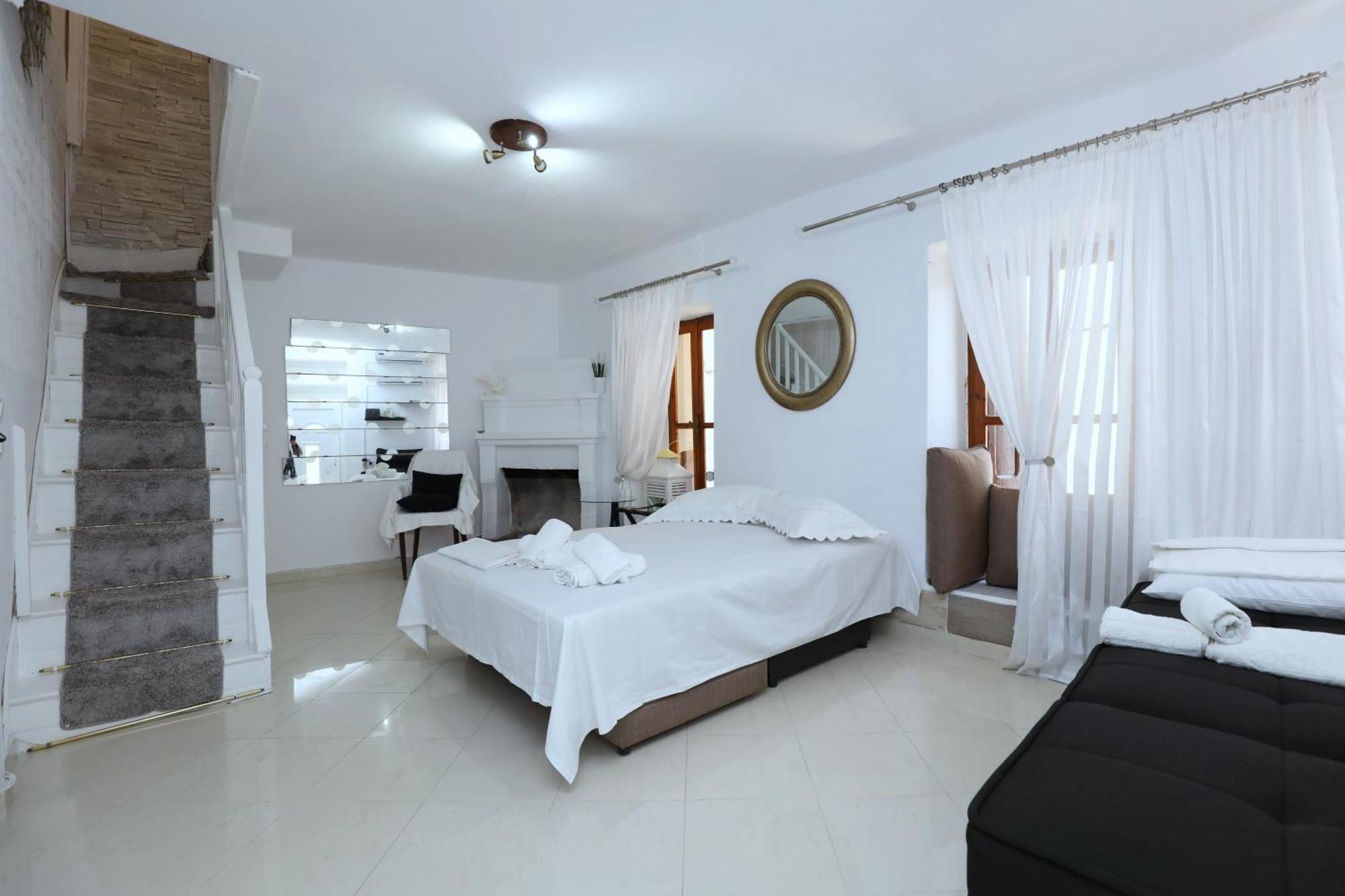Seminas House Villa สโกเปลอสทาวน์ ภายนอก รูปภาพ