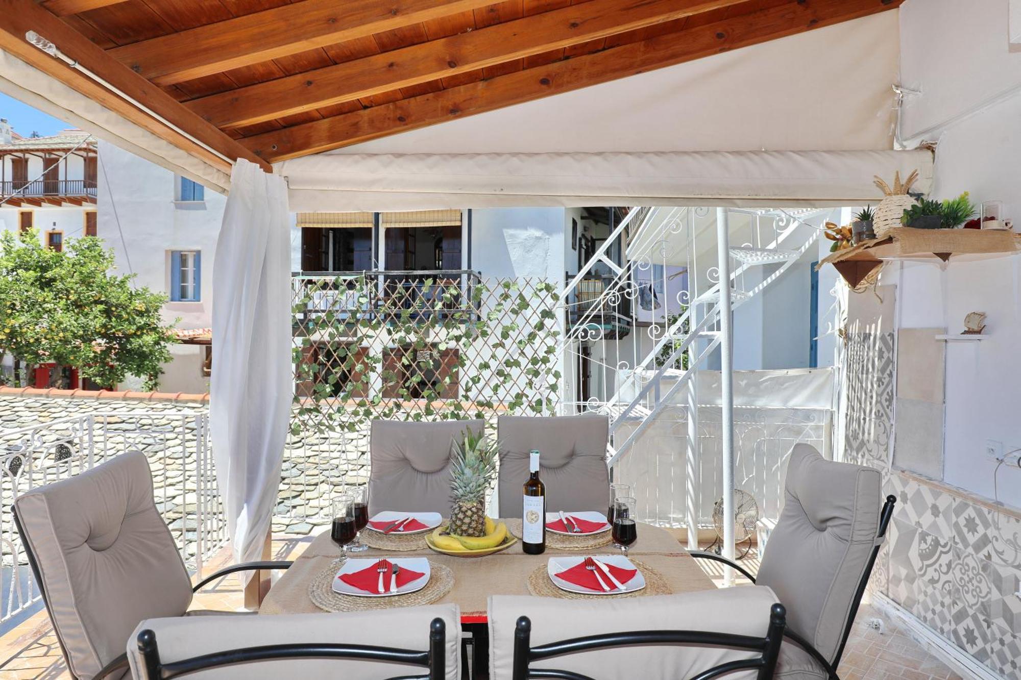 Seminas House Villa สโกเปลอสทาวน์ ภายนอก รูปภาพ